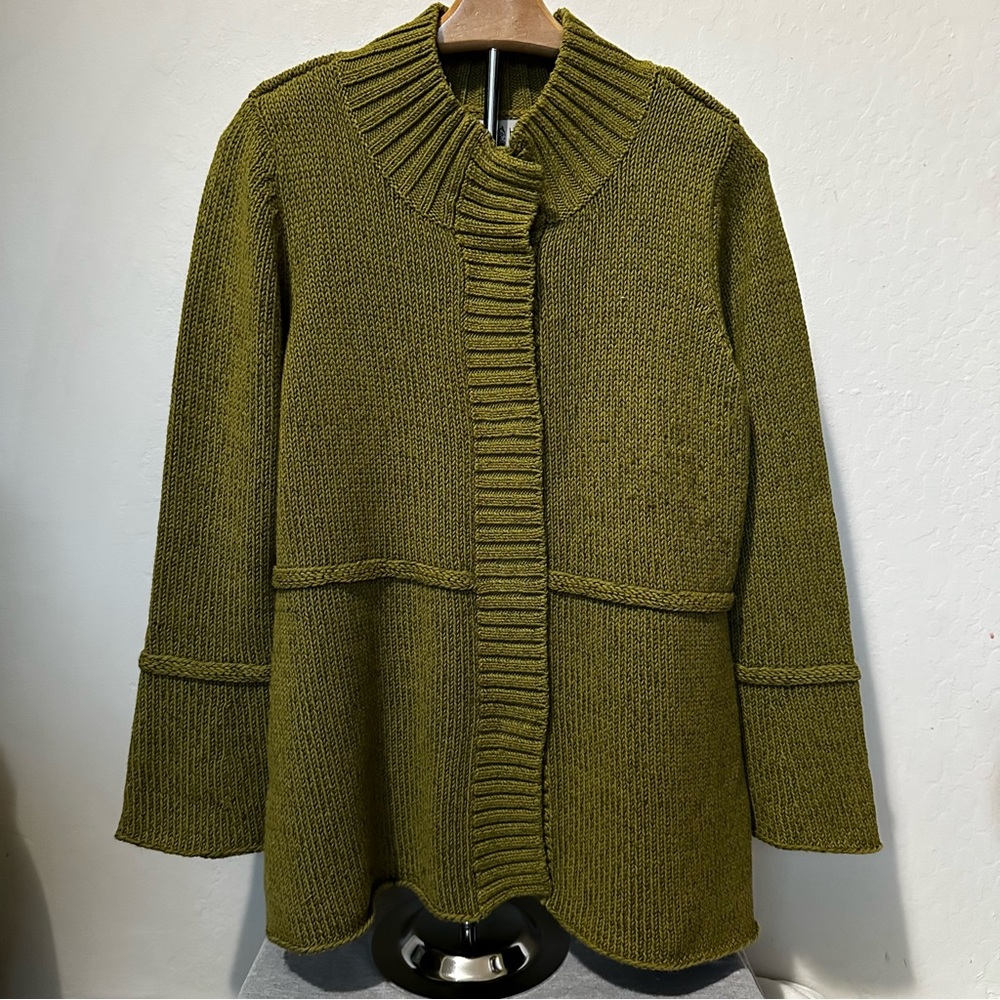Habitat Women’s Cardigan Size ML